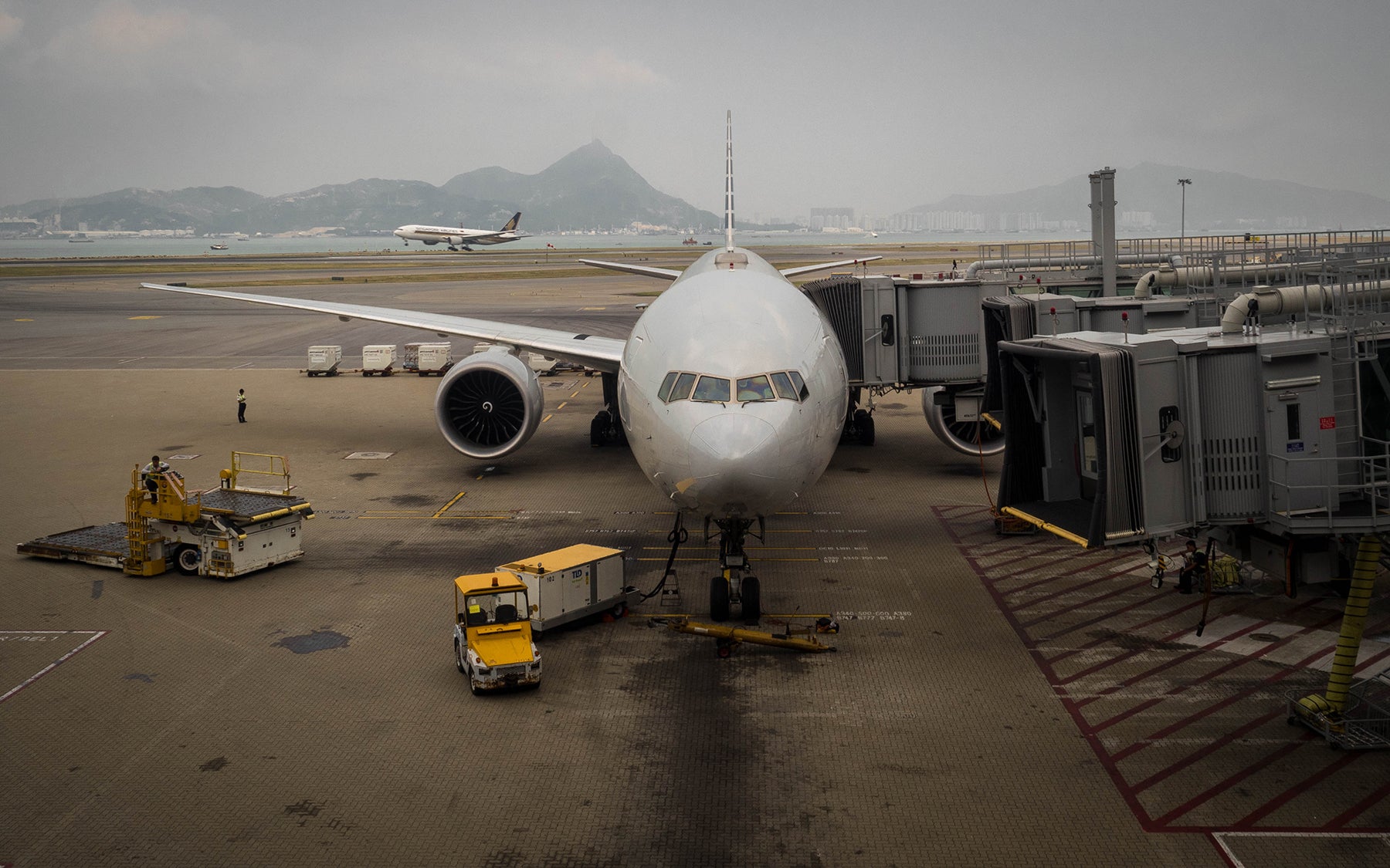 Hong Kong to Dallas flight